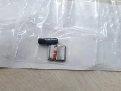 Shimano Gehäuse-Abdeckung Unten Mit Befestigungsschrauben Für ST-EF51 Rechts -Shimano Shop shimano kettenleitblech schraube fd r8000 mit platte 3